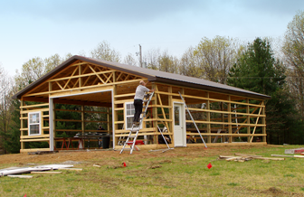 Custom Storage Barns Chelsea MI - Burly Oak Builders - image-content-barn-raising